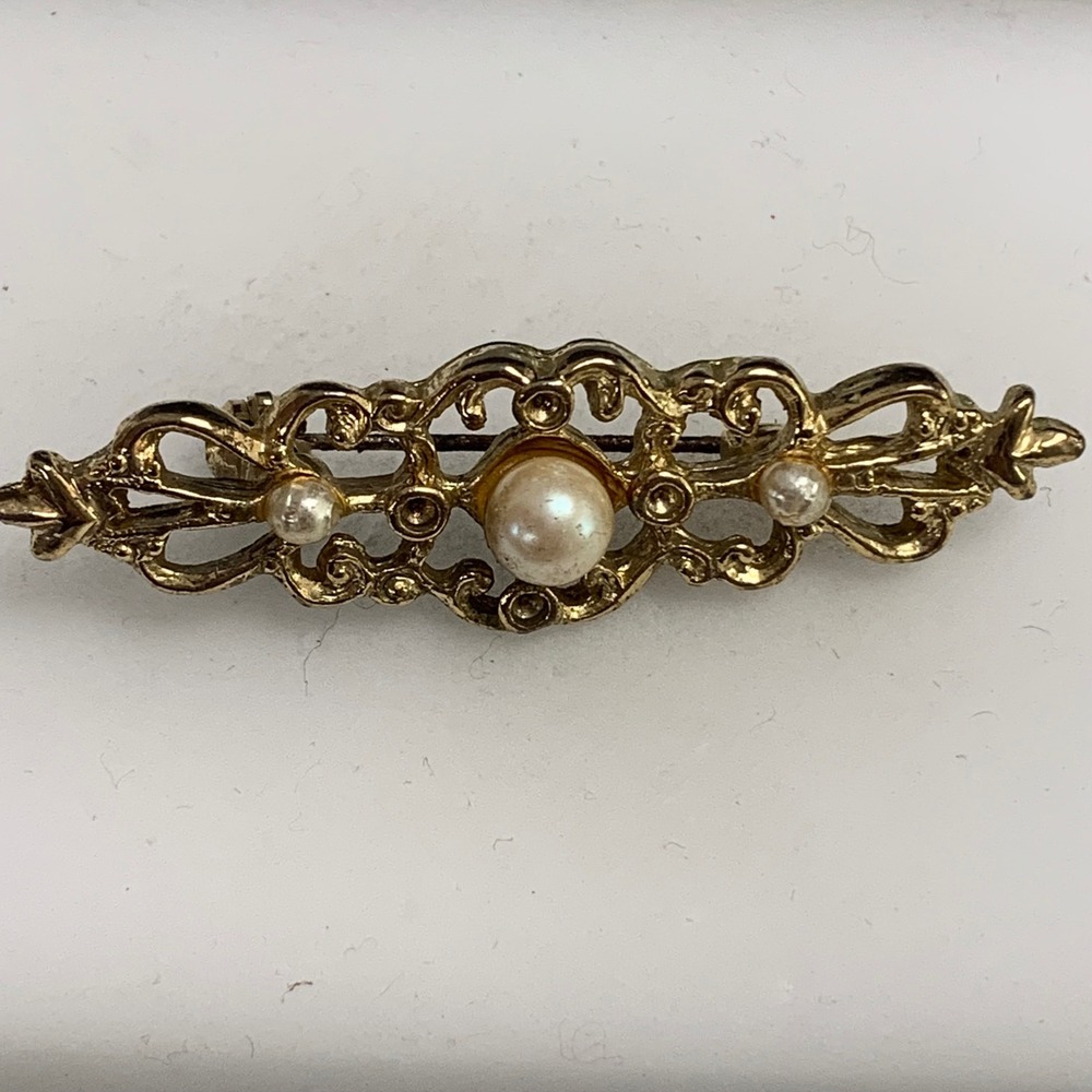Vintage Gold Tone Faux Pearl Filigree Bar Brooch Pin Victorian Style 4681